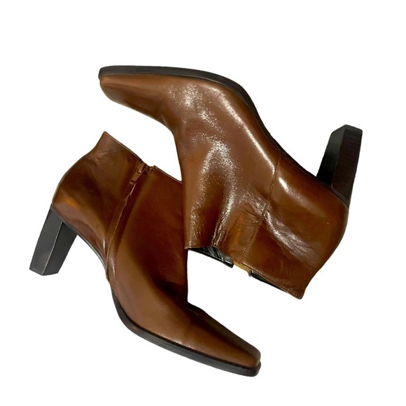 Etienne Aigner Brown Vintage Boots - Picture 1 of 8